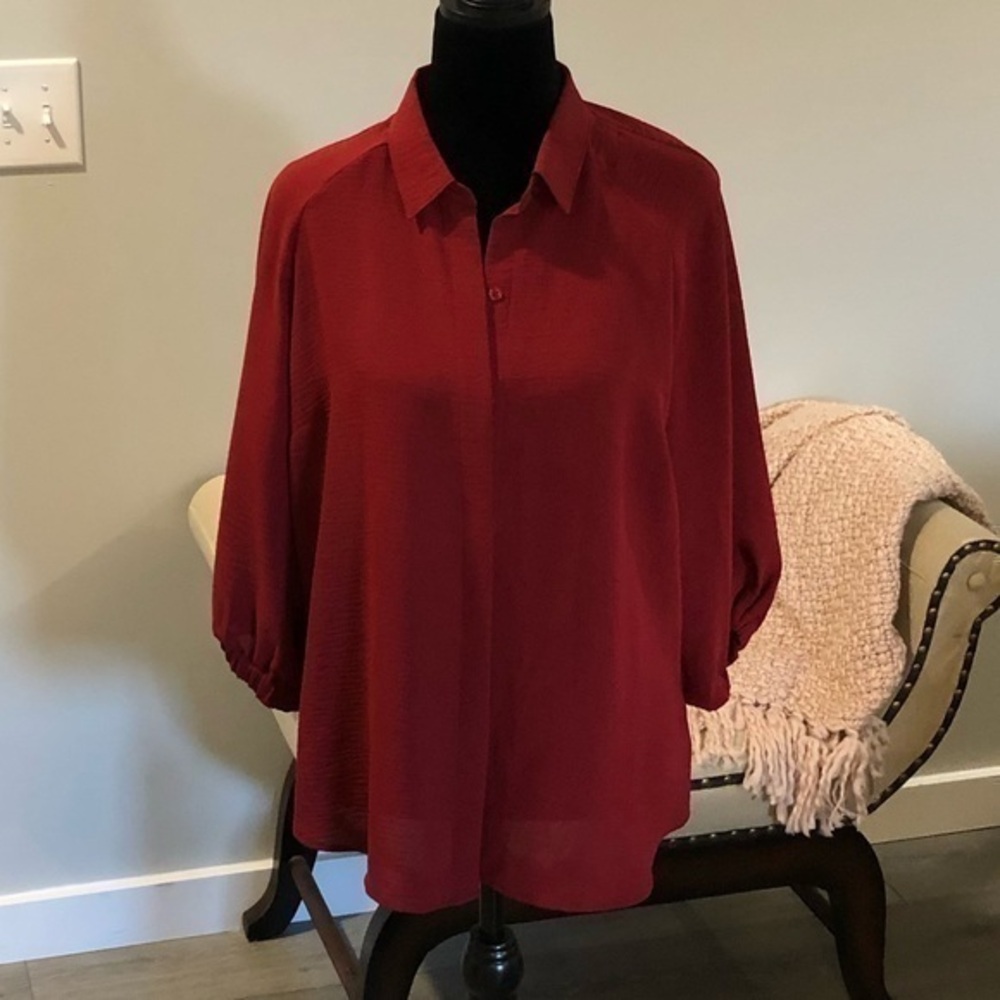 Express button down top size L. Good condition